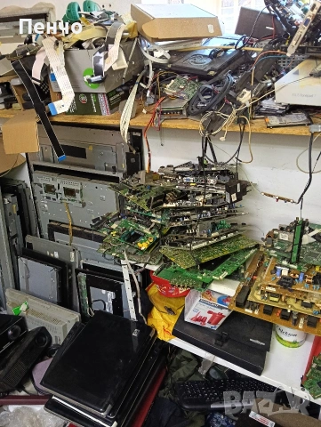 Части за ТВ и електронна скрап, снимка 7 - Части и Платки - 47543053