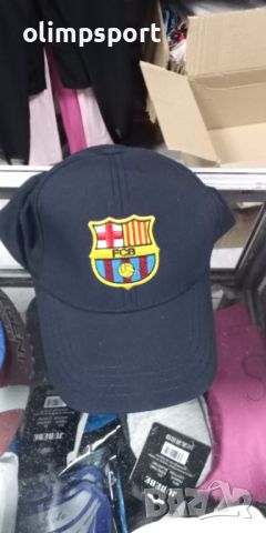 шапка с козирка Барселона нова универсален размер 58см с регулация