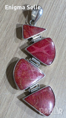 Сребърна висулка 925 проба с червен корал 8,02 гр 