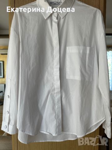 Бяла риза с копчета на ръкавите, снимка 1 - Ризи - 46096499