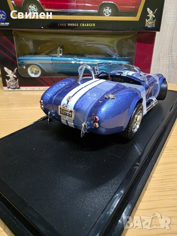 Модели мащаб 1:18, снимка 2 - Колекции - 52353585