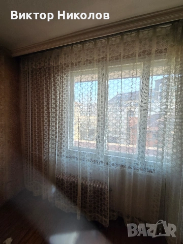 продават се