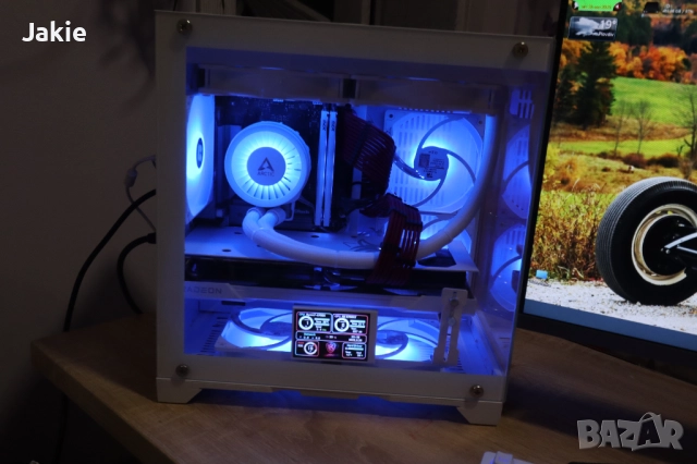 Геймърски Компютър Пълен сетъп, снимка 4 - Геймърски - 51853420