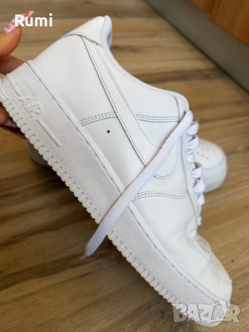 Оригинални кецове NIKE AIR FORCE 1 '07 LE ! 44,5 н