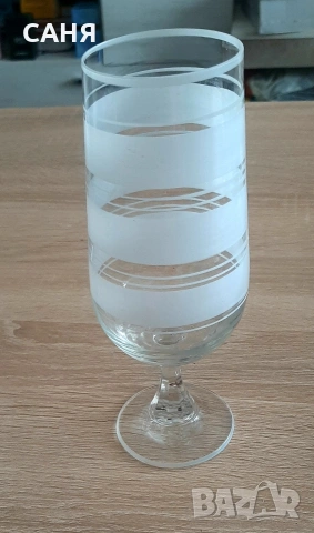 Ретро ,красиви чаши-6 броя от 80те години , снимка 2 - Антикварни и старинни предмети - 53755088