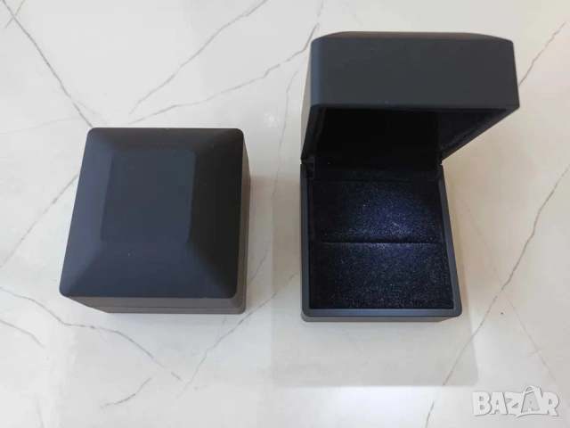 Златен пръстен,годежен пръстен,позлатен пръстен,кутийка за пръстен,кутия, снимка 6 - Пръстени - 53332744