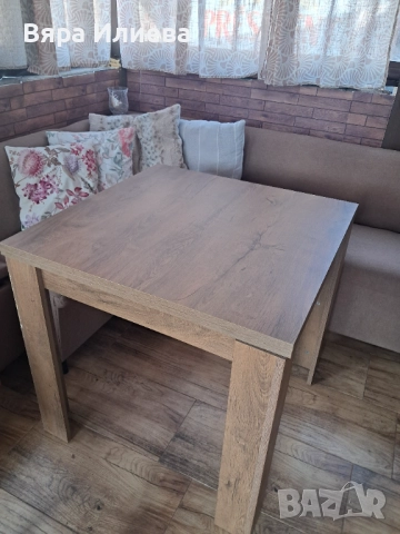 Кухненска разтегателна маса - JUNGEN JYSK 80x80/160 