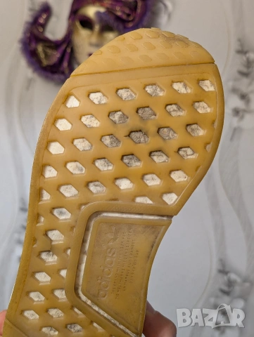 маратонки  adidas NMD R1 STLT Primeknit номер 40 , снимка 9 - Маратонки - 54183809