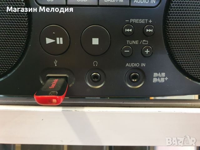 Personal Audio System SONY ZS-PS55B Има радио, диск, usb и aux. В отлично техническо и визуално съст, снимка 2 - Радиокасетофони, транзистори - 46658524