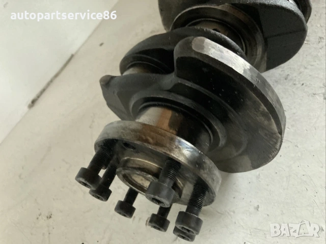 Колянен вал за Volvo S40 2.0 TDI 136HP (2009) D4204T, снимка 2 - Части - 54028301