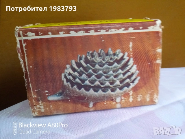 6 броя редки метални пепелници таралежи СССР в оригиналната си кутия!, снимка 5 - Колекции - 54037486