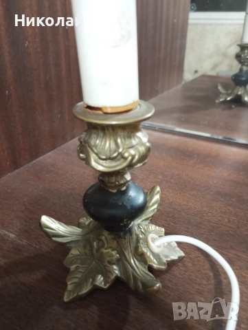 Малка бронзова лампа имитираща свещник, снимка 4 - Антикварни и старинни предмети - 52188235