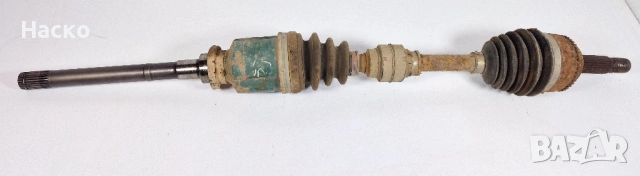 Предна Дясна Полуоска Mitsubishi Outlander 2.0 136 к.с. Митсубиши Аутлендър 2001-2006