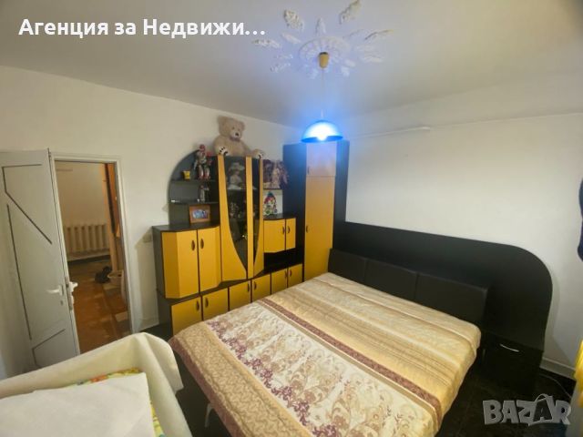 ПРОДАВАМ тристаен апартамент, снимка 11 - Aпартаменти - 45223407