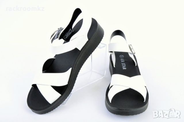 Дамски сандали в бял цвят с черна подметка модел: 138077 white, снимка 4 - Сандали - 45670500