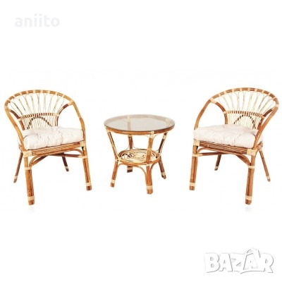 малка маса ратан със стъклен плот и място отдолу.варна.лично, снимка 2 - Маси - 52987383