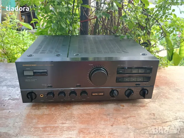 Onkyo Integra A-8690 with built-in DA converter, снимка 14 - Ресийвъри, усилватели, смесителни пултове - 50121386
