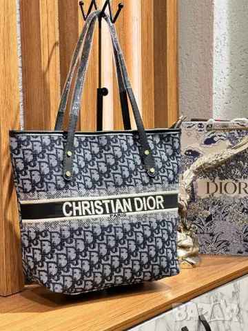 дамски чанти christian dior , снимка 3 - Чанти - 46897740