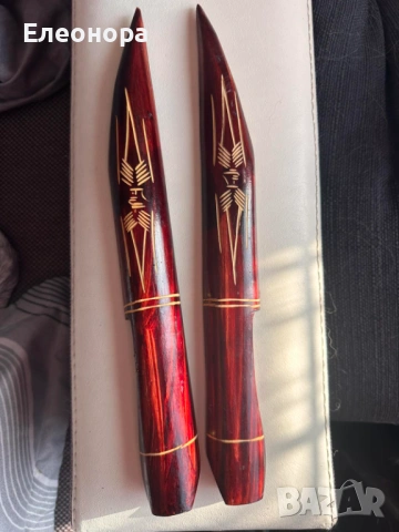 ръчно правени дървени гравирани японски мечове