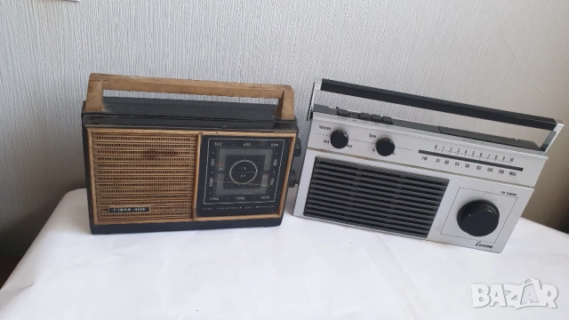 Лот от две радиа