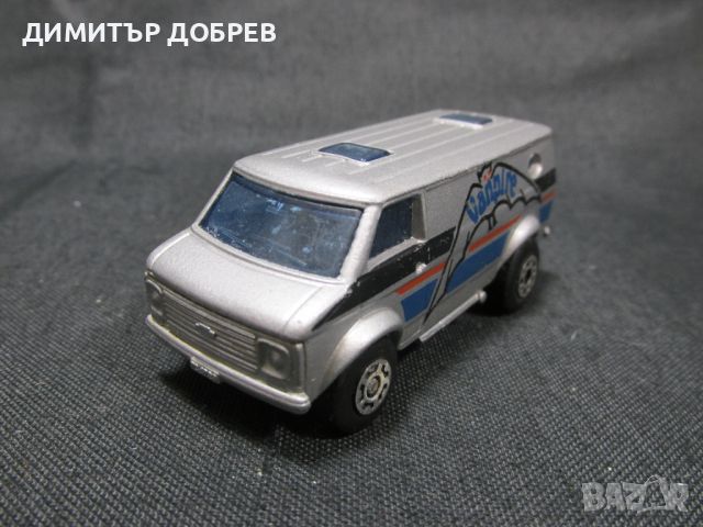 СТАРА РЕТРО МЕТАЛНА КОЛИЧКА MATCHBOX ENGLAND CHEVY VAN, снимка 1 - Колекции - 46444340