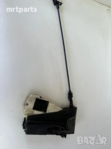 Задна лява брава за врата за VW Sharan 2.8 бензин, снимка 2 - Части - 50959195