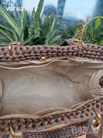 Уникална плетена дамска чанта, снимка 2 - Чанти - 51860173