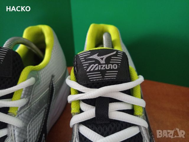 Mizuno Номер 44 Стелка 28,5 см. 100% Оригинални внос от Англия, снимка 3 - Маратонки - 45620269