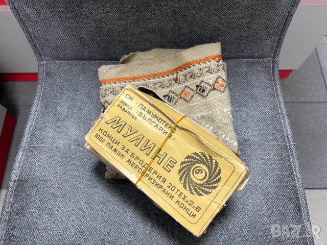 Недовършено! Каре за ръчна Българска бродерия 66х68 см., снимка 11 - Декорация за дома - 53708548