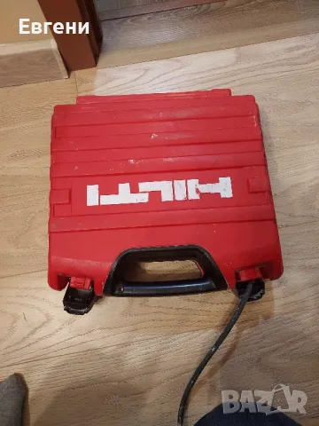 бормашина Hilti ud 30, снимка 3 - Бормашини - 49130231