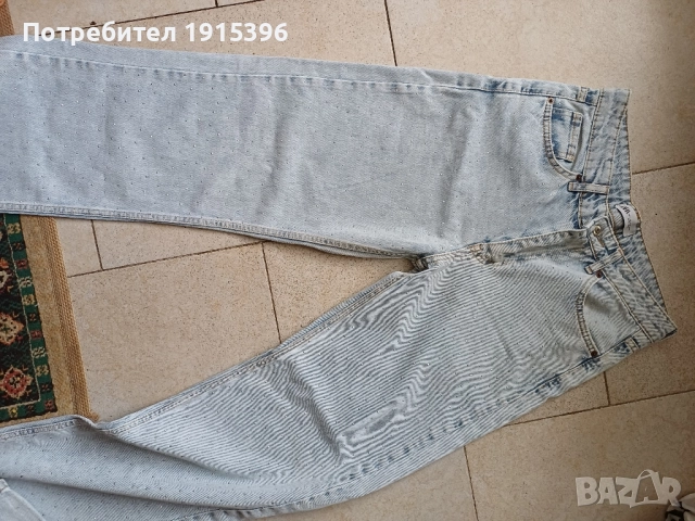 Зара дамски дънки с камъни, снимка 2 - Дънки - 52377481