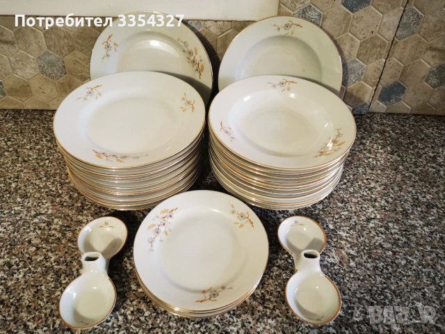Порцеланови сервизи, снимка 2 - Сервизи - 51242777