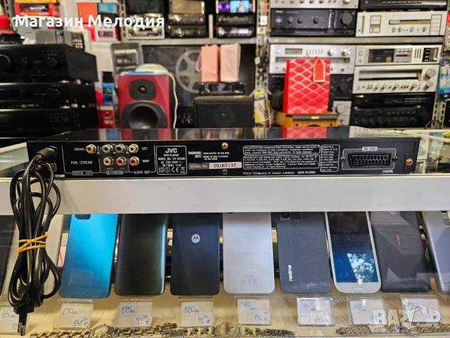 ДВД JVC XV-N340 Отлично техническо състояние, добър външен вид. Чете всички видове дискове, включите, снимка 12 - Плейъри, домашно кино, прожектори - 43501922