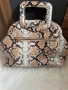 Оригинална чанта guess, снимка 5