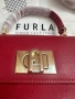 Дамска чанта Furla 1927 в червен цвят, снимка 2