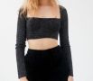Къса Лъскава Блуза, снимка 1 - Блузи с дълъг ръкав и пуловери - 45270764