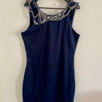 Елегантна къса синя рокля с камъчета, снимка 1 - Рокли - 45207680
