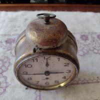 Стара английски будилник, снимка 4 - Антикварни и старинни предмети - 45143358