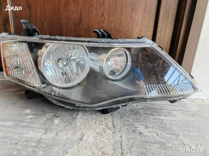 Фар Mitsubishi Outlander десен Оригинален, снимка 1