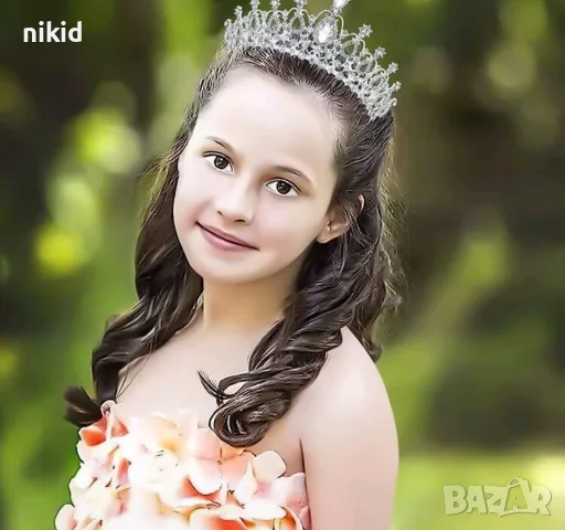 Сребриста сребърна метална корона диадема тиара с камъни детска дамска метална, снимка 3 - Аксесоари за коса - 50103834