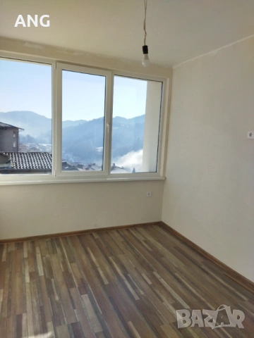 Продава четиристаен апартамент в топ центъра на гр.Смолян, снимка 3 - Апартаменти - 53163079