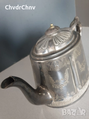 Стар английски посребрен чайник 26см, снимка 3 - Антикварни и старинни предмети - 52897297
