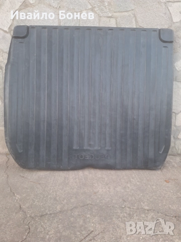 Кора за багажник за Пежо 407, снимка 3 - Аксесоари и консумативи - 52289234