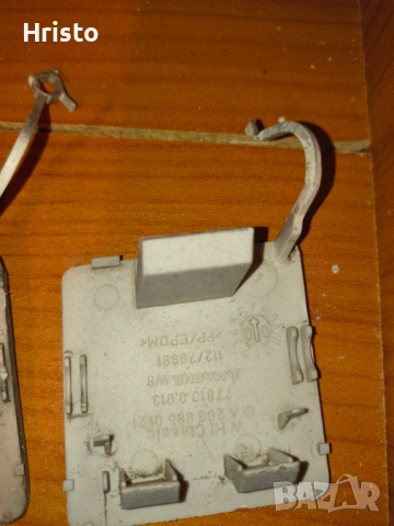 Капачки задна броня Мерцедес Ц клас W203 , CLK W209, снимка 3 - Части - 53540816