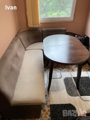 Кухненски ъглов диван и маса , снимка 2 - Дивани и мека мебел - 45615366