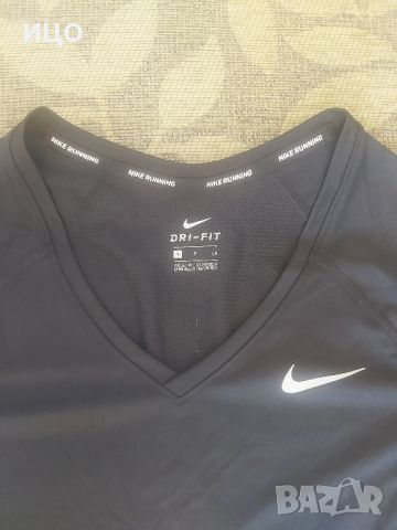 Дамска тениска Nike, снимка 3 - Тениски - 45192855