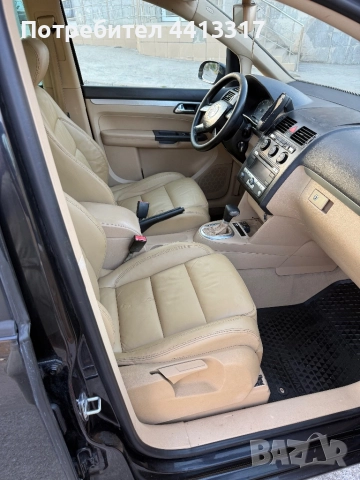 Vw touran 1.9, снимка 8 - Автомобили и джипове - 51584837