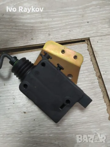 Моторче капачка резервоар за SAAB 93 купе , 449300T