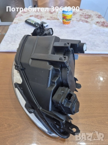 Кристален Неразличим от нов Оригинален десен фар за Пежо 206, снимка 8 - Части - 52579845