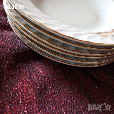 Български порцелан , снимка 12 - Антикварни и старинни предмети - 46727797